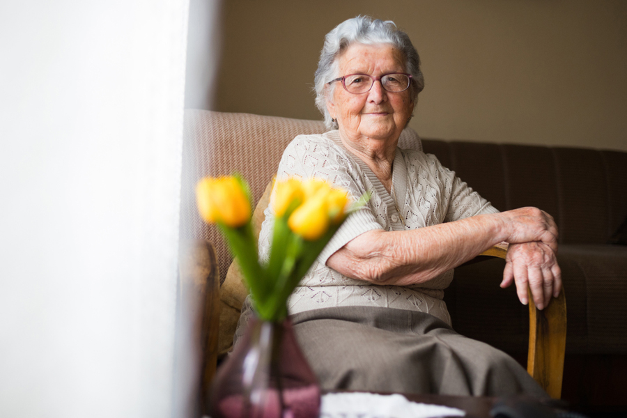 Slopat besöksförbud på seniorboenden