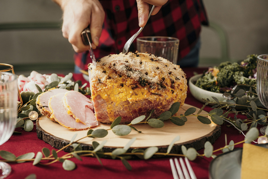 Svensk julskinka och Tegnell i topp på julbordet