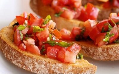 Bruschetta med tomat, vitlök och basilika